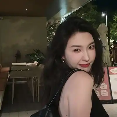 郑玲